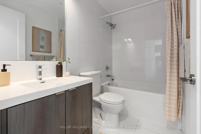 Additional image 22 of 101 Erskine Ave Unit 2303