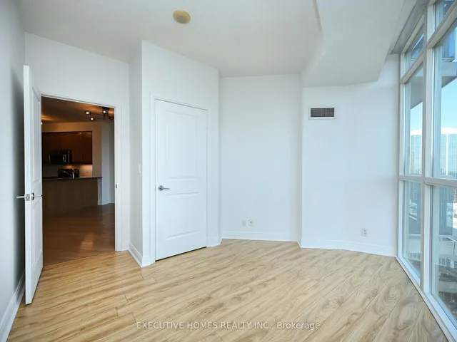 Additional image 34 of 70 Absolute Ave Unit 1202