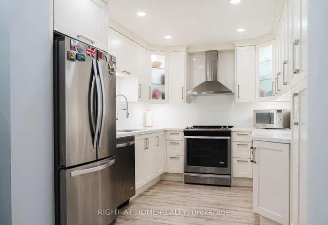 Additional image 10 of 131 Torresdale Ave Unit 2004