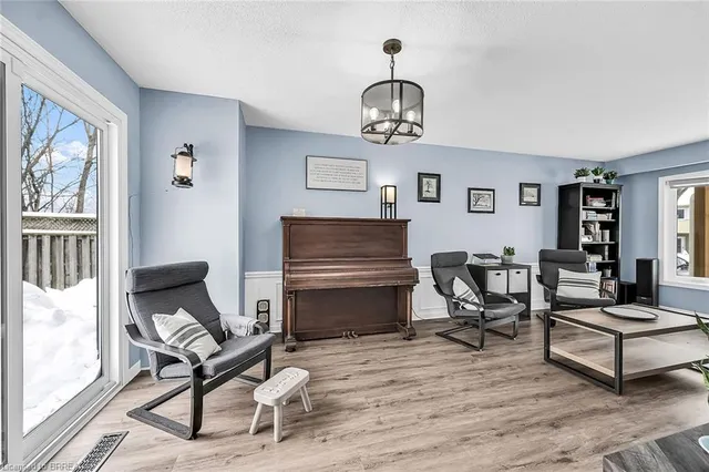 Additional image 13 of 16 Hillsdale Crt