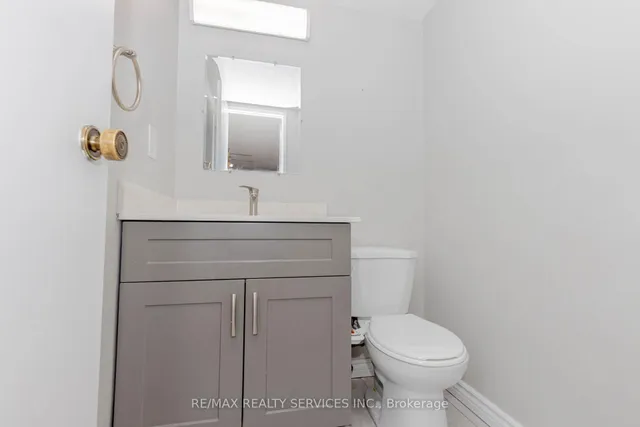 Additional image 31 of 18 Knightsbridge Rd Unit 304