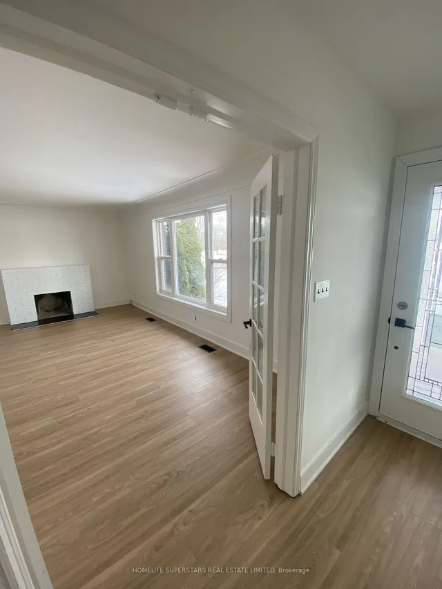 Additional image 3 of 324 Stirling Ave