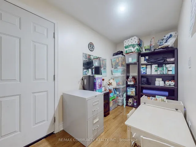 Additional image 36 of 65 Creditstone Rd