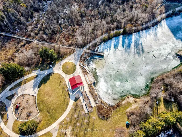 Additional image 3 of 8 Lisa St Unit 1503