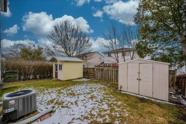 Additional image 17 of 189 SILVER ASPEN Cres