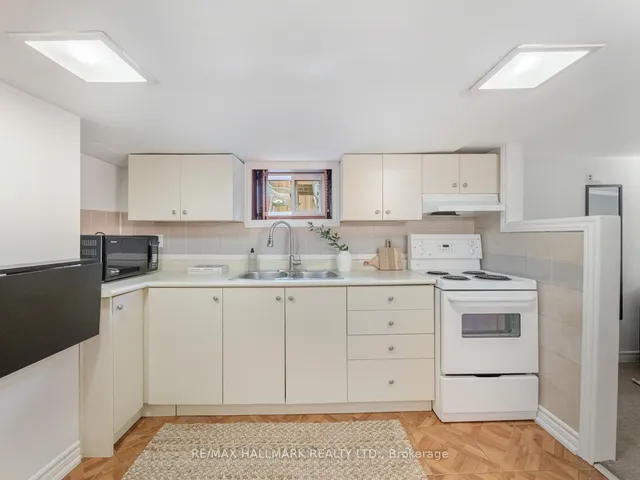 Additional image 38 of 32 Cambridge Ave