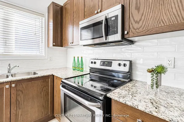 Additional image 17 of 168 Agava St