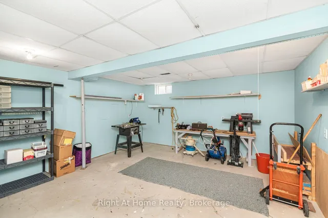 Additional image 31 of 84 Greentrail Dr