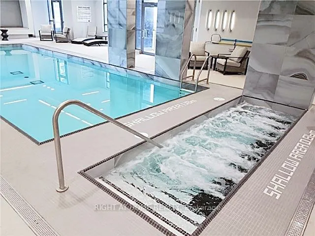 Additional image 17 of 56 Annie Craig Dr Unit 1402