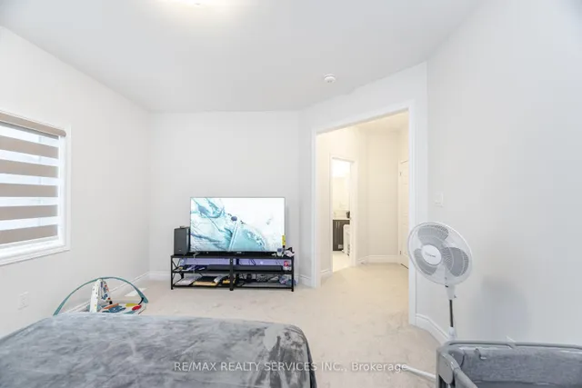 Additional image 30 of 36 Michener Dr
