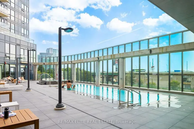 Additional image 35 of 51 East Liberty St Unit 715