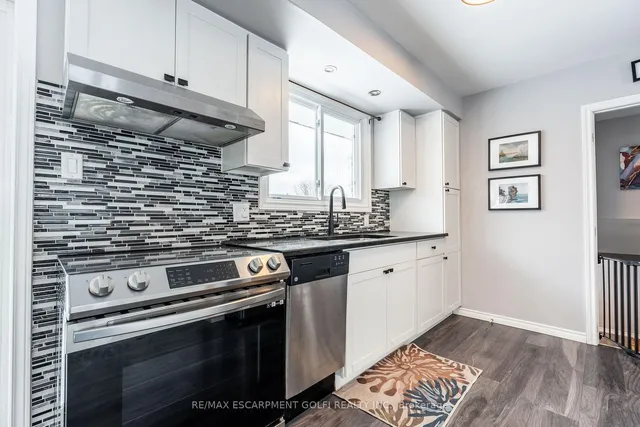 Additional image 12 of 157 Fielding Cres