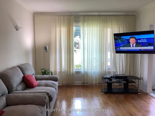 Additional image 27 of 1226 Warden Ave