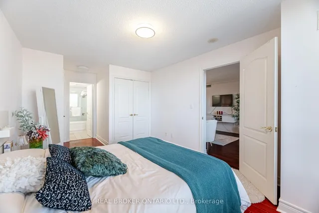 Additional image 14 of 5418 Yonge St Unit 506