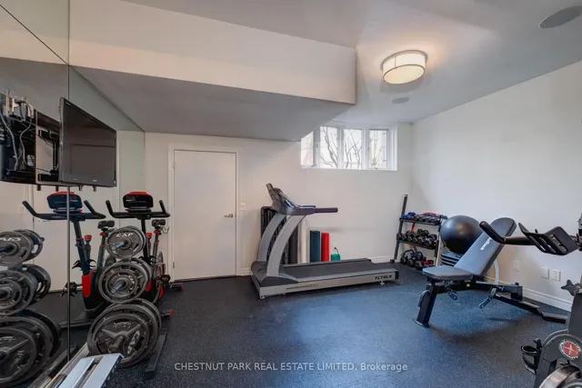 Additional image 25 of 260 Russell Hill Rd Unit 10