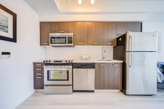 Additional image 12 of 832 Bay St Unit 2209