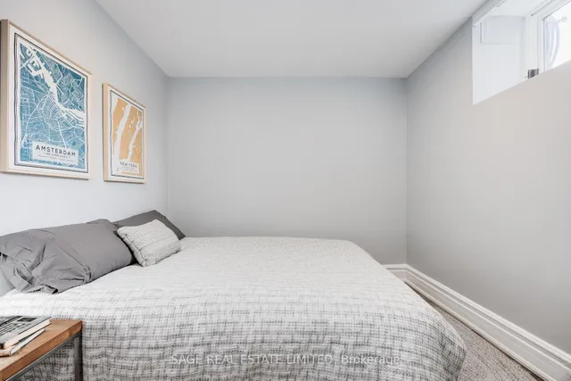 Additional image 40 of 21 Macdonell Ave