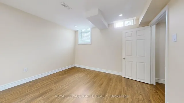 Additional image 36 of 141 PONYMEADOW Terr