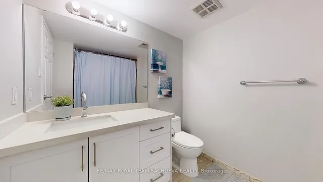 Additional image 35 of 1 Reidmount Ave Unit 903