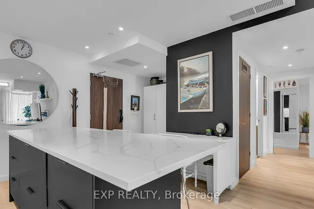 Additional image 12 of 741 King St Unit 102