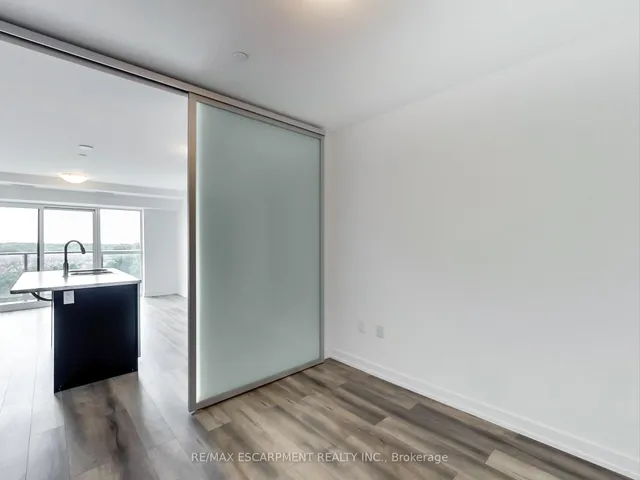 Additional image 11 of 470 Dundas St Unit 811