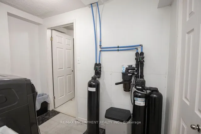 Additional image 35 of 1809 Upper Wentworth St Unit 22