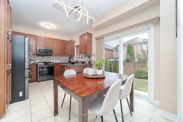 Additional image 10 of 19 Alice Springs Cres