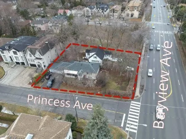 Additional image 3 of 2982 Bayview Ave