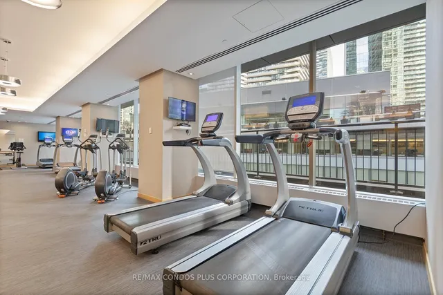 Additional image 29 of 65 Bremner Blvd Unit PH5103