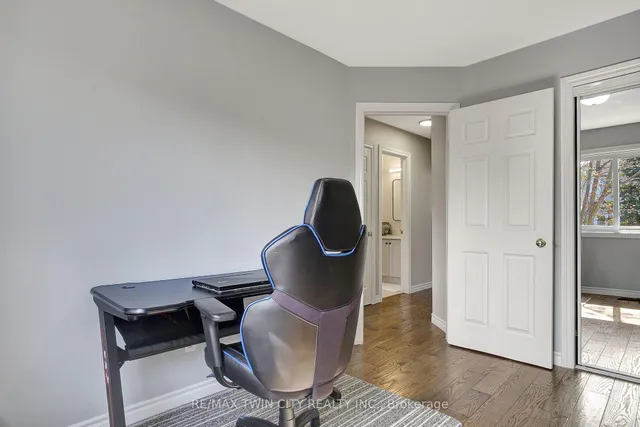 Additional image 30 of 141 Steepleridge St