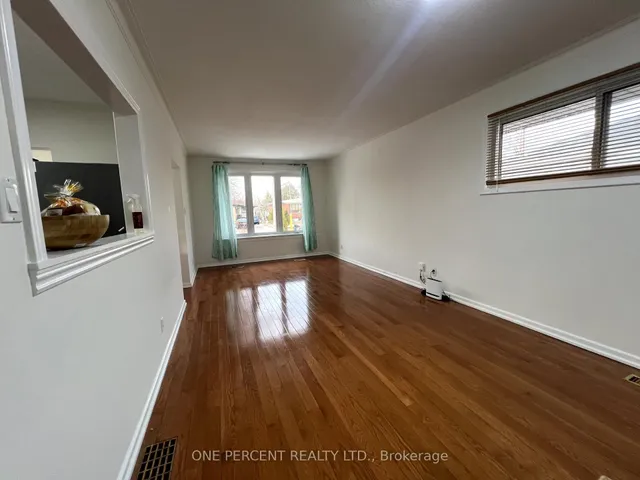 Additional image 9 of 17 Savarin St