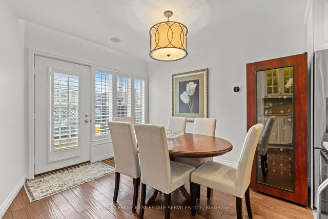 Additional image 19 of 2110 New St Unit 8