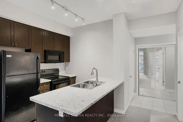 Additional image 21 of 85 Robinson St Unit 702