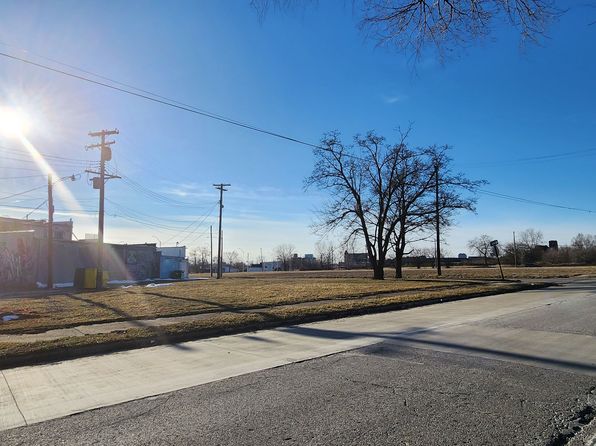 4261 Rosa Parks Blvd, Detroit, MI 48208