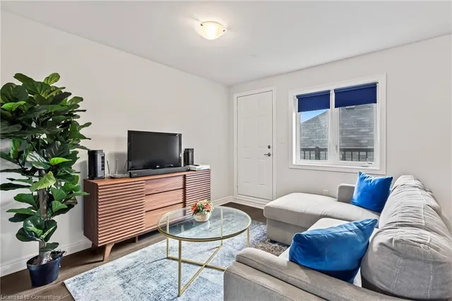 Additional image 43 of 3298 Charles Fay Pass