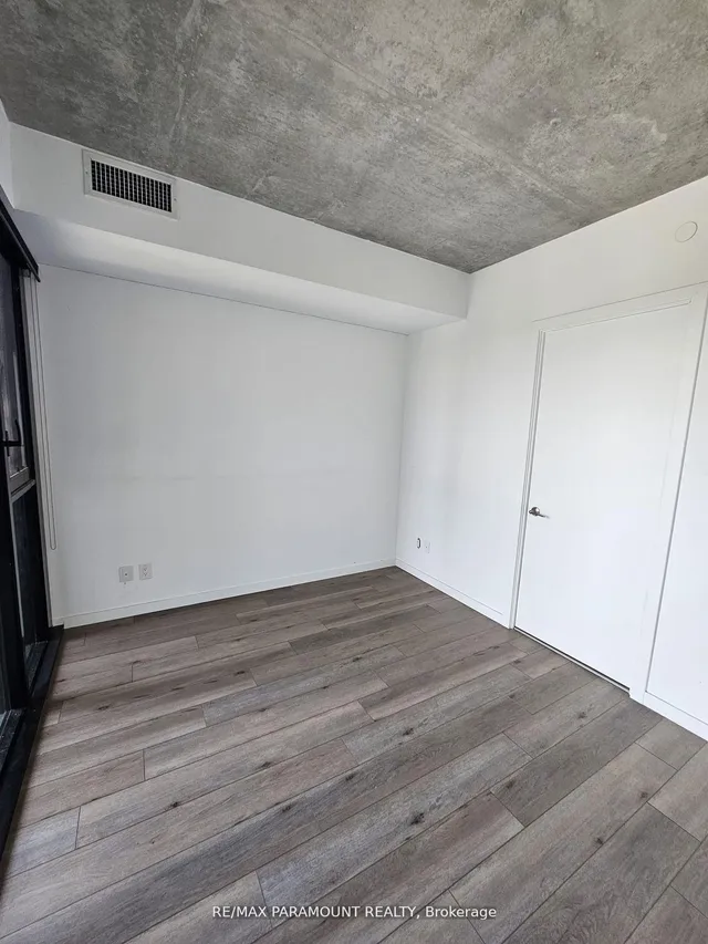 Additional image 7 of 7 Smith Cres Unit 601