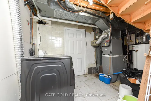 Additional image 48 of 23 HARTFORD Tr