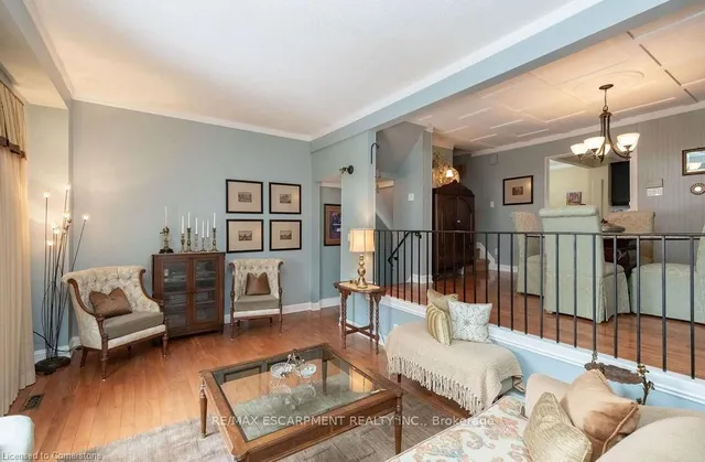 Additional image 5 of 89 Larraine Ave