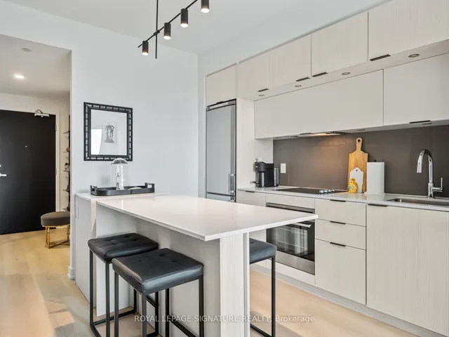 Additional image 7 of 170 Sumach St Unit 1204