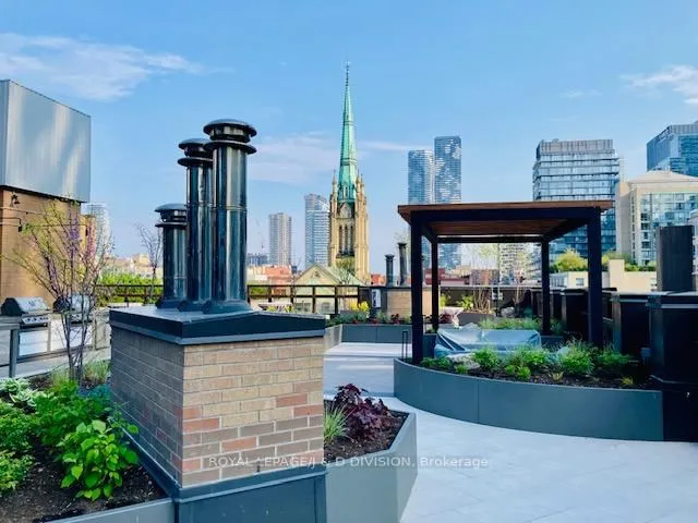 Additional image 27 of 55 Lombard St Unit 204