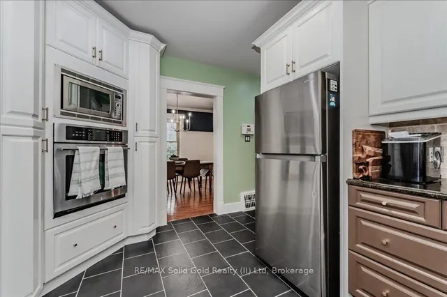 Additional image 16 of 56 Woolwich St