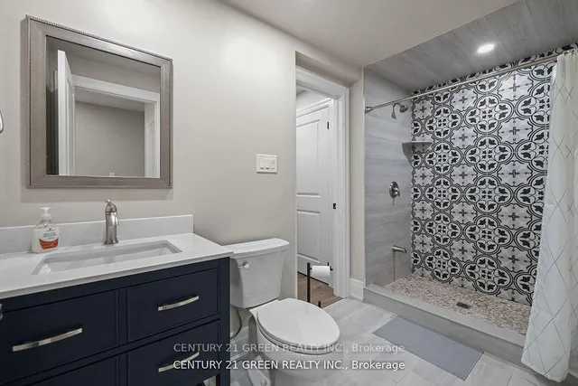 Additional image 37 of 679 Hiawatha Blvd