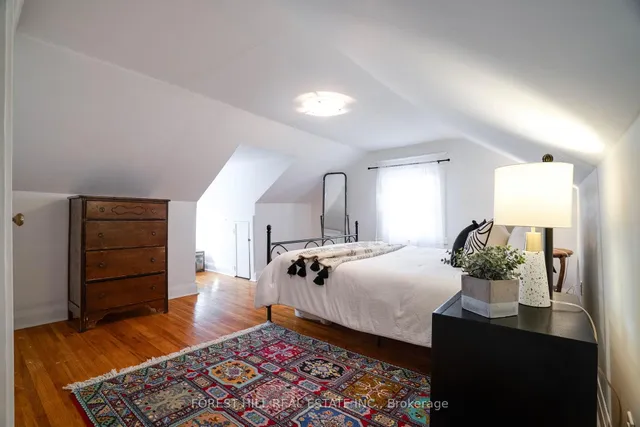 Additional image 24 of 139 Kenwood Ave