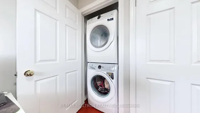 Additional image 24 of 91 Tineta Cres