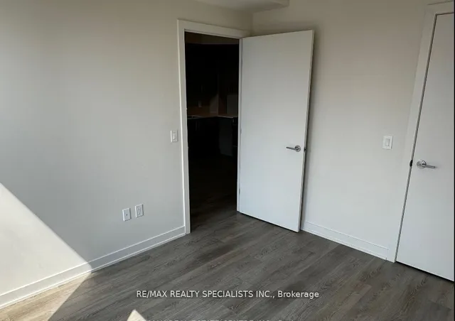 Additional image 12 of 212 King William St Unit 1016