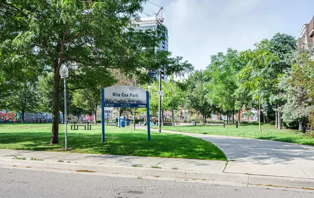 Additional image 31 of 20 Joe Shuster Way Unit 408