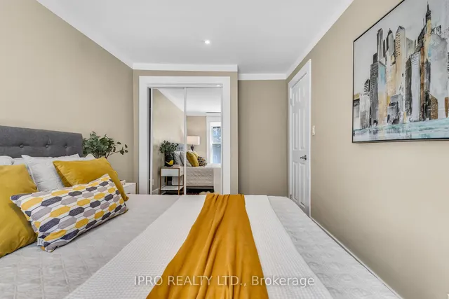 Additional image 22 of 264 Howland Ave