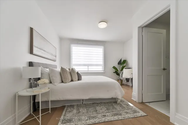 Additional image 13 of 131 Donlands Ave