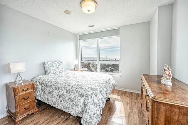 Additional image 23 of 38 Joe Shuster Way Unit 1707