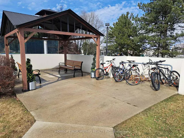 Additional image 31 of 3 Lisa St Unit 309